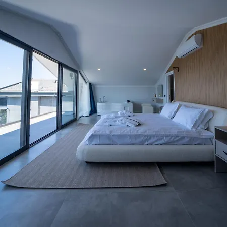 La Luccci Elite Concept Villa